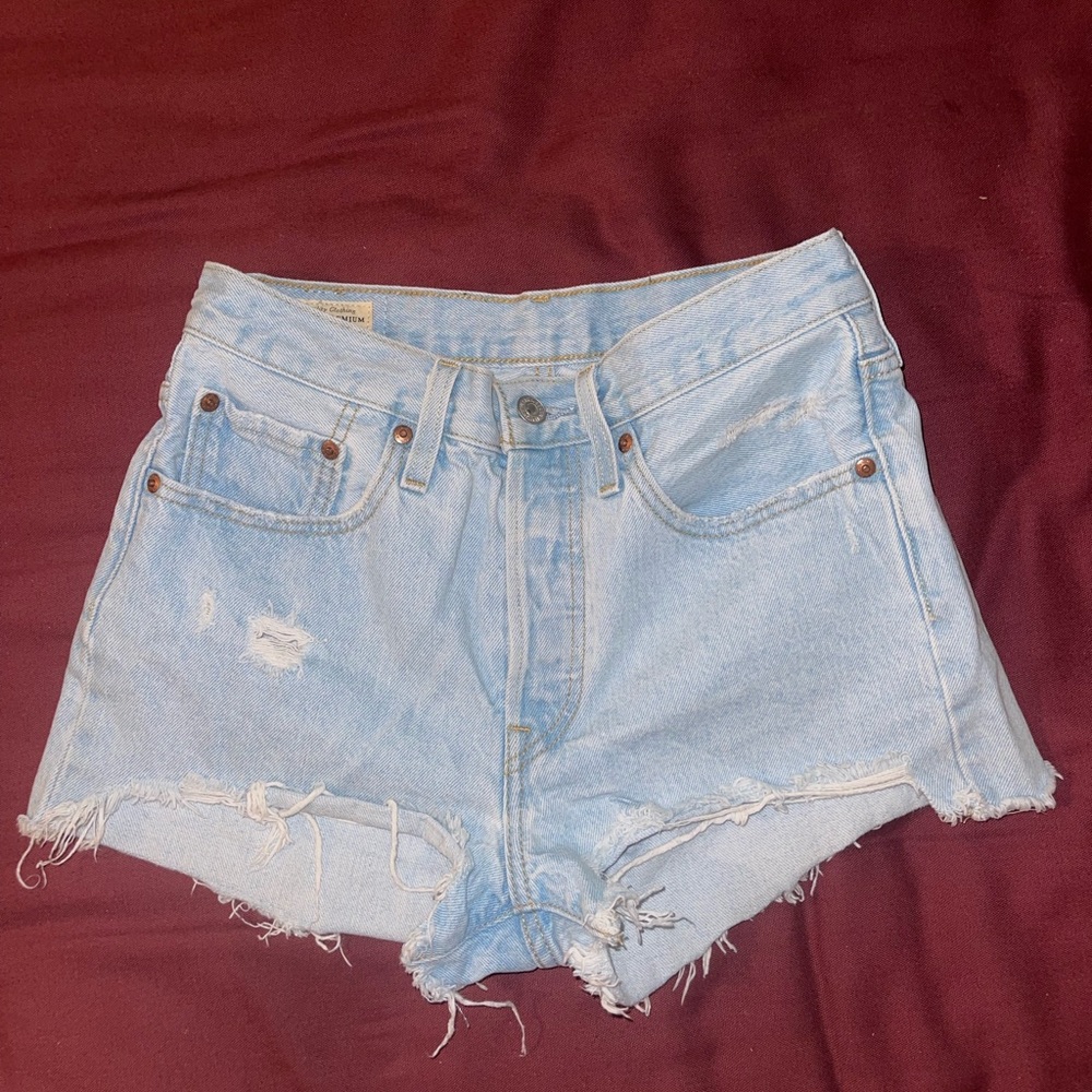 501 Levi Jean Shorts